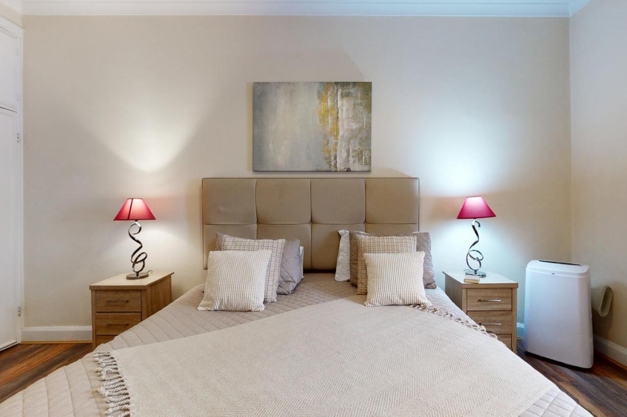 Park Lane Apartments/Shaw House Londres Extérieur photo
