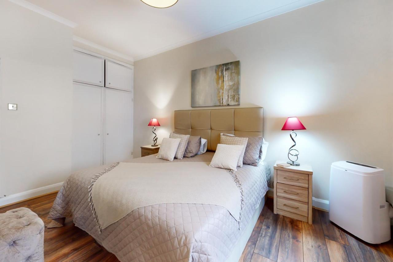 Park Lane Apartments/Shaw House Londres Extérieur photo