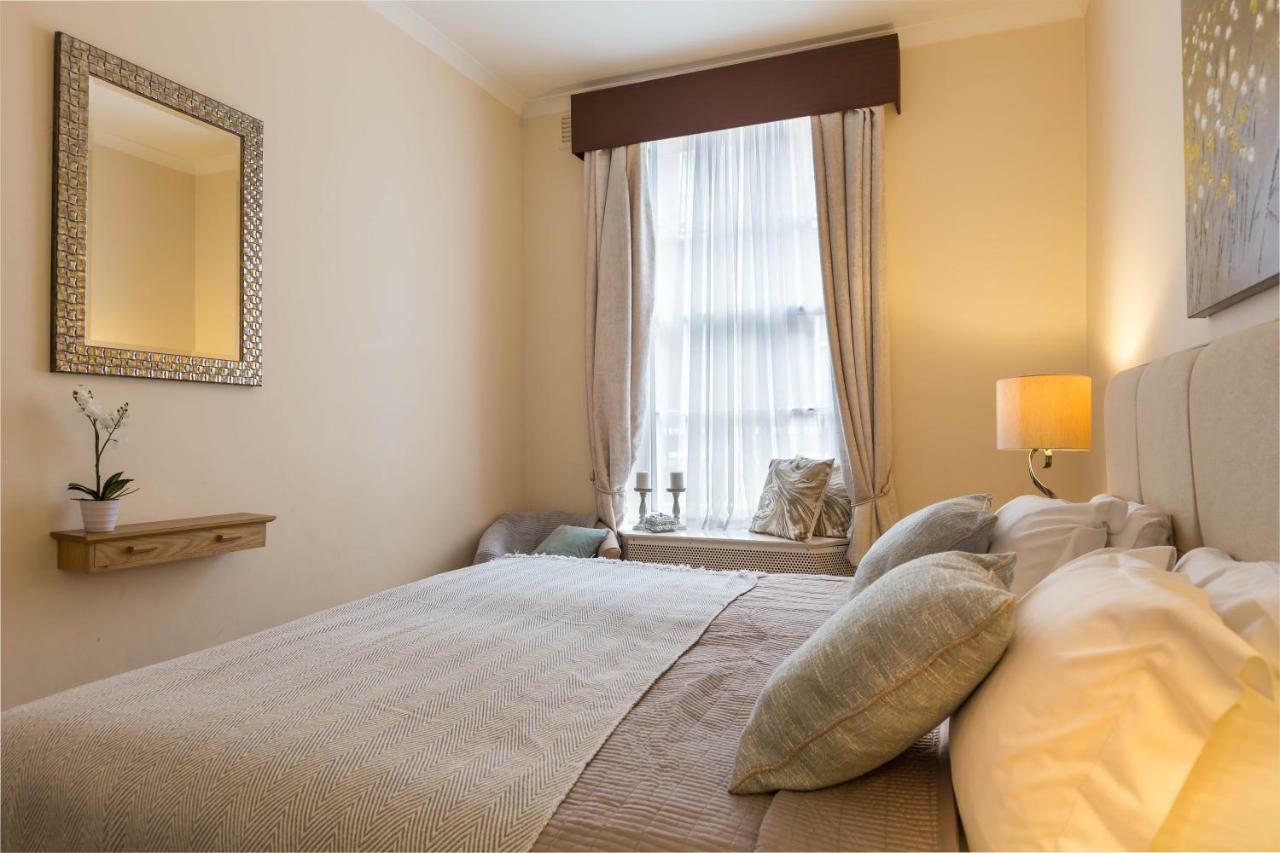 Park Lane Apartments/Shaw House Londres Extérieur photo