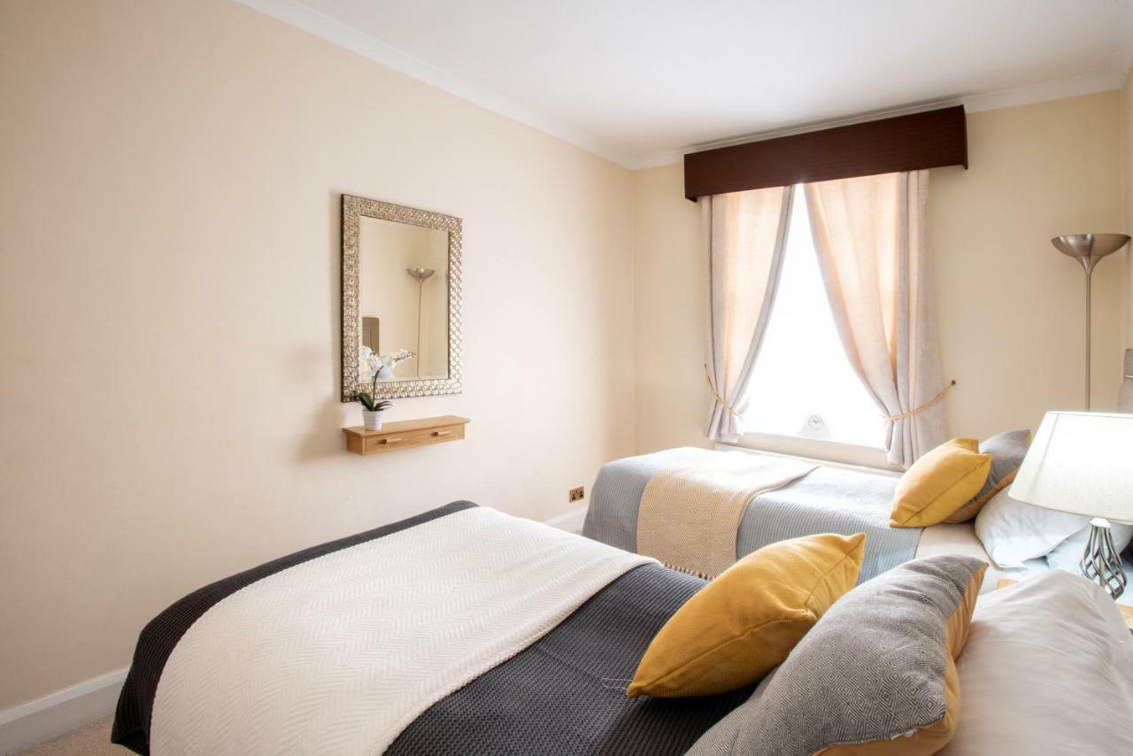 Park Lane Apartments/Shaw House Londres Extérieur photo