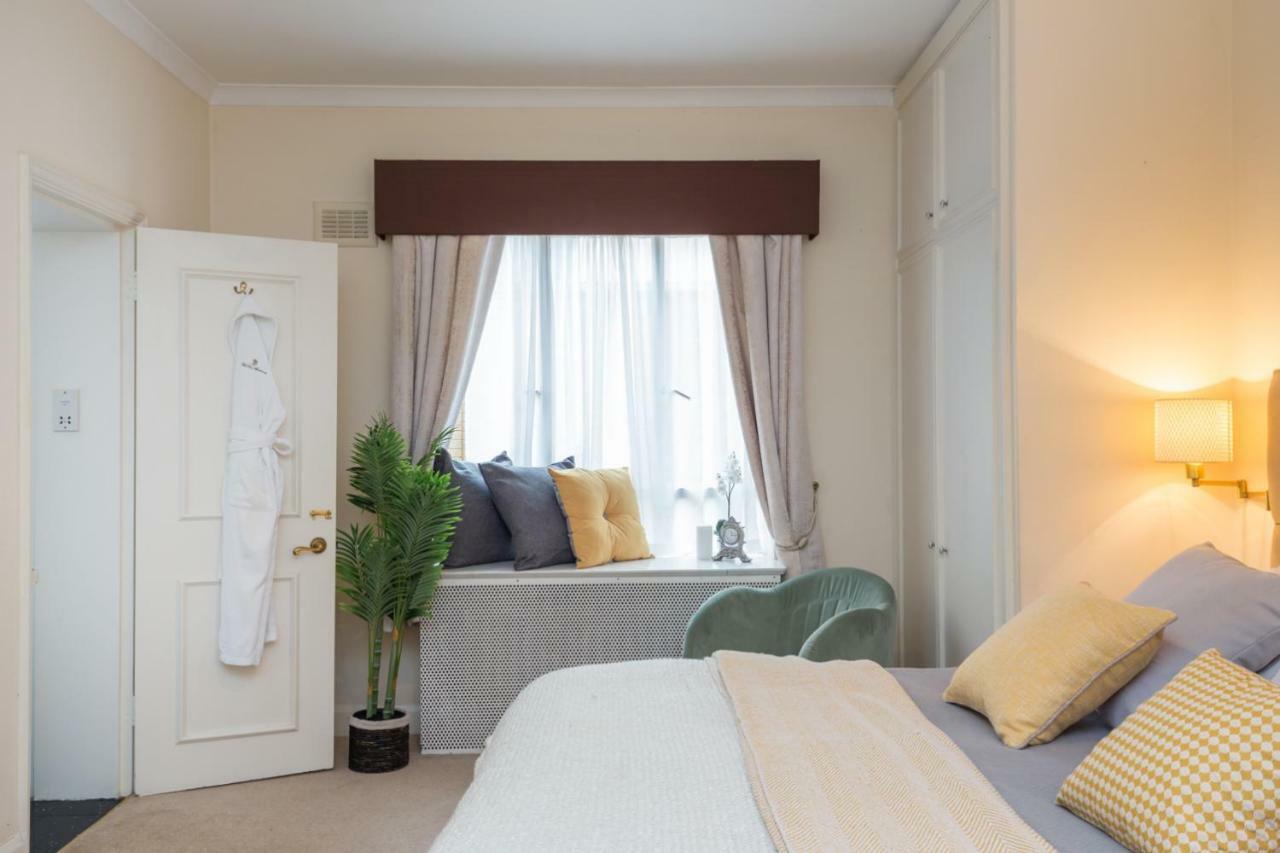 Park Lane Apartments/Shaw House Londres Extérieur photo